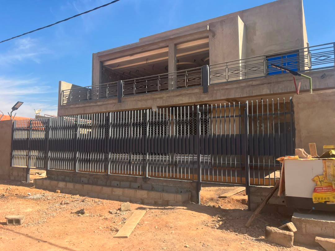 Bienvenue chez Univers du Métal Daouda : votre partenaire en solutions métalliques photo 6021818597862215175 y